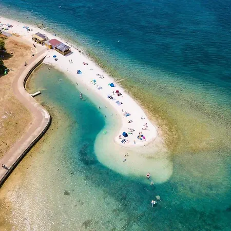 Tatil Evi Mit Privatpool Fuer 10 Personen Ca 200 Qm In Fazana-surida, Istrien Istrische Riviera