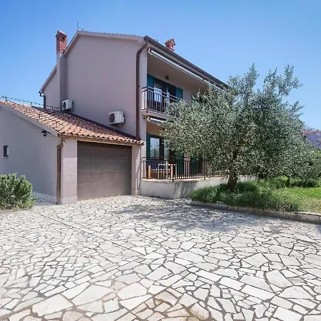 Mit Privatpool Fuer 10 Personen Ca 200 Qm In Fazana-surida, Istrien Istrische Riviera Tatil Evi